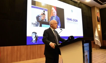 Cemil Çiçek "Turgut Özal olmasa ben olmazdım"