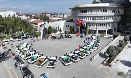 Malatya Büyükşehir Belediyesi İlaçlama Sezonunu Açtı