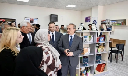 Malatya Valisi Yavuz Kütüphane Açılışı Yaptı!
