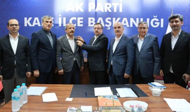 Malatya'da YRP'li Meclis Üyesi AK Parti'ye Geçti