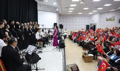 19 Mayıs Coşkusu Kartepe’de Türkü ve Nağmelerle Yaşandı