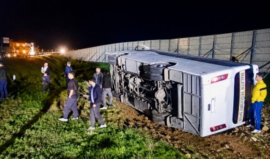 Malatya Taraftarlarını Taşıyan Otobüs Devrildi! 4 Yaralı