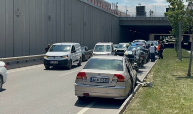 Malatya Çevreyolunda Yaşanan Kaza Trafiği Kilitledi: 1 Yaralı