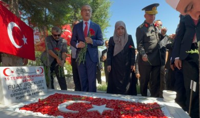 Kurşunlara Göğsünü Siper Eden Kahramanlar Unutulmadı