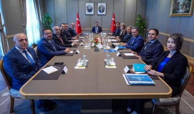 Malatya Heyeti Cevdet Yılmaz’la Bir Araya Geldi