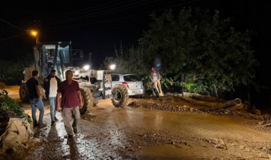 Malatya Valisi Yavuz: Tüm İmkanlarımızla Sahadayız