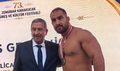 Zengibar’ın Başpehlivanı Feyzullah Aktürk Oldu