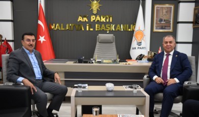 AK Parti Malatya İl Başkanı Ali Bakan'a Büyük Saygısızlık!