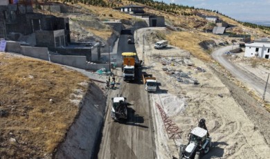 Battalgazi Belediyesi 9 Kilometrelik Yolu Asfaltladı