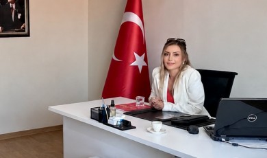 CHP’de Görevden Alınan Canan Erdoğan Ateş Püskürdü!