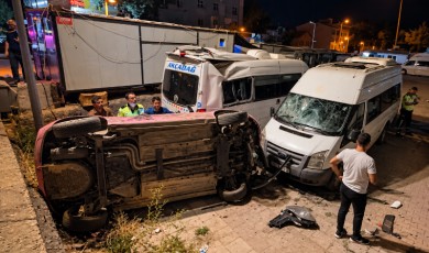Malatya’da Otomobil Otoparka Uçtu, Ortalık Savaş Alanına Döndü!